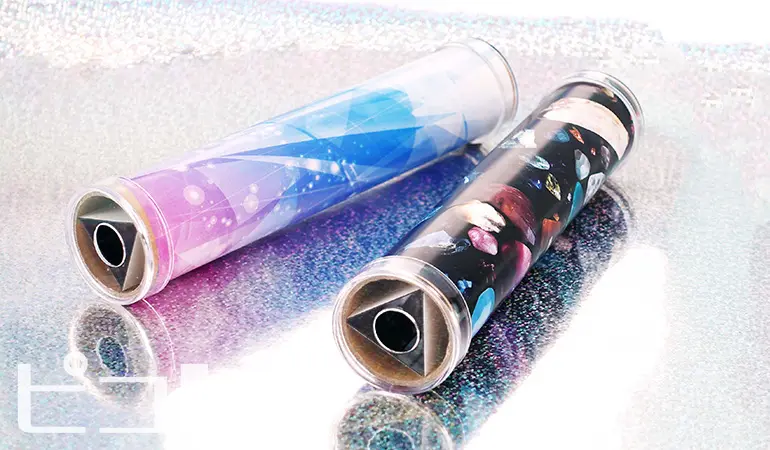 完成した『クリスタル万華鏡』の写真