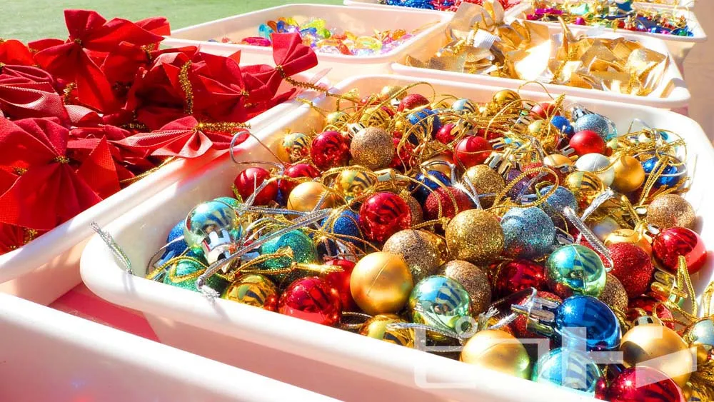 クリスマスオーナメントの材料