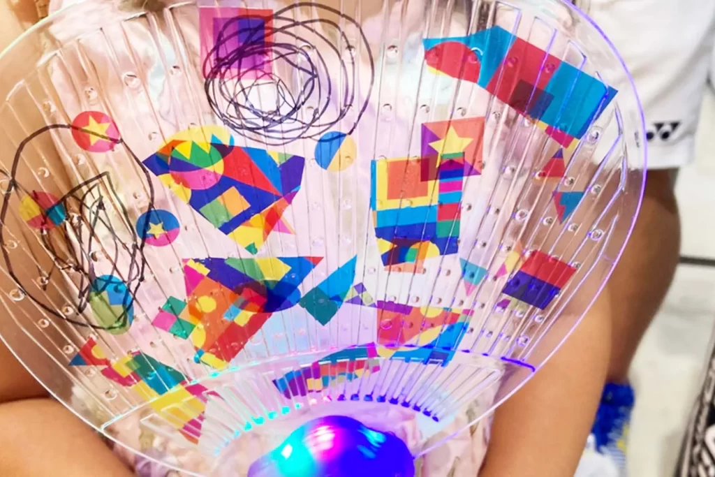 港北 TOKYU S.C.で開催された『光る!デコうちわ』の工作の完成品2