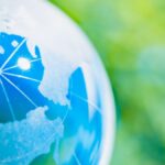 緑の自然と地球