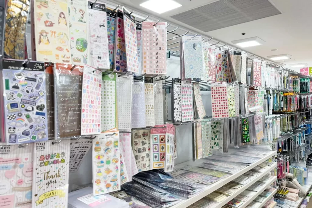 100均(セリア)シール売り場