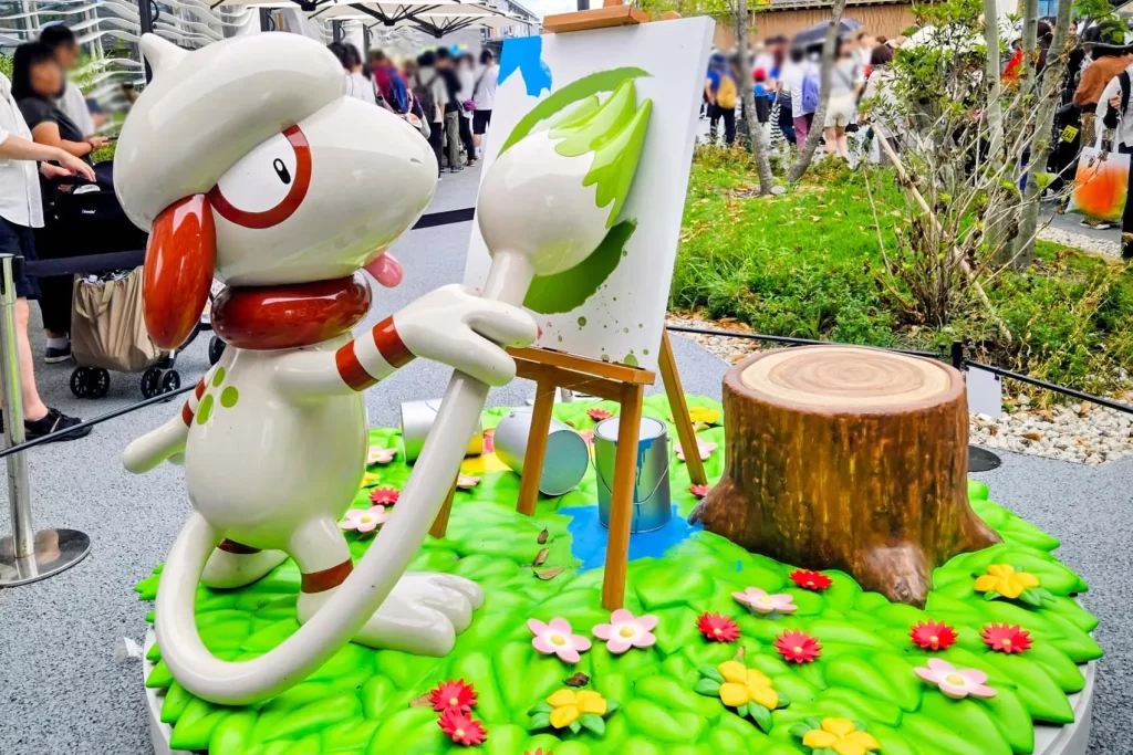 万博内にあるドーブルのオブジェ