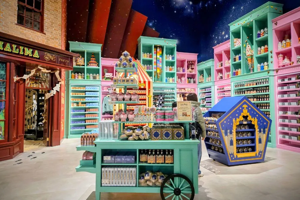 ワーナー ブラザース スタジオツアー東京 – メイキング・オブ・ハリー・ポッターのお土産ショップ