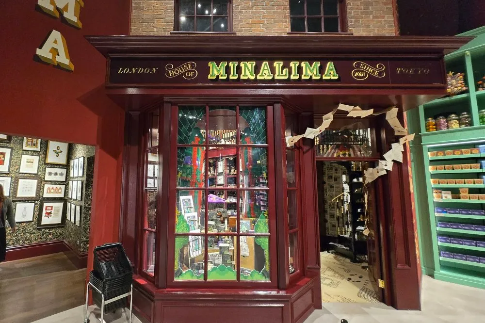 ワーナー ブラザース スタジオツアー東京 – メイキング・オブ・ハリー・ポッターのお土産ショップ