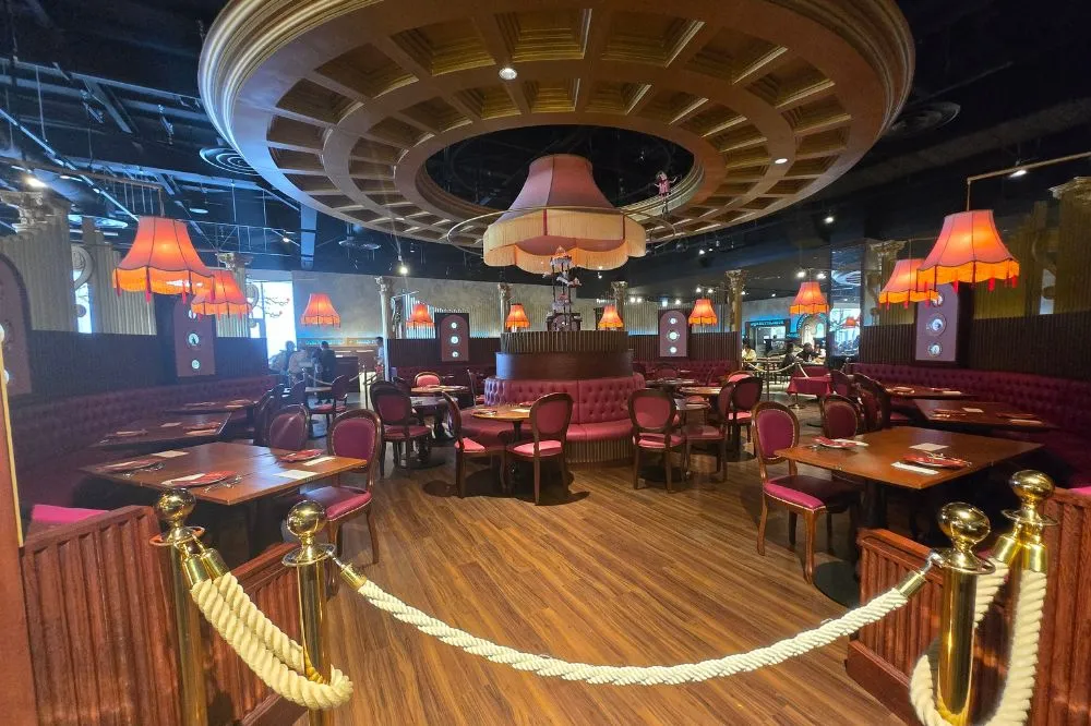 ワーナー ブラザース スタジオツアー東京 – メイキング・オブ・ハリー・ポッター体験コーナー　レストラン事前予約席